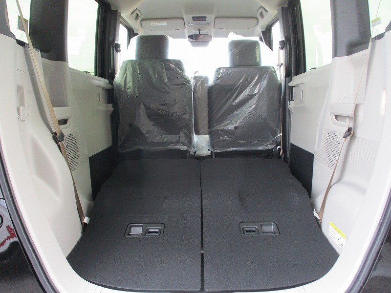 ホンダ N BOX 9枚目