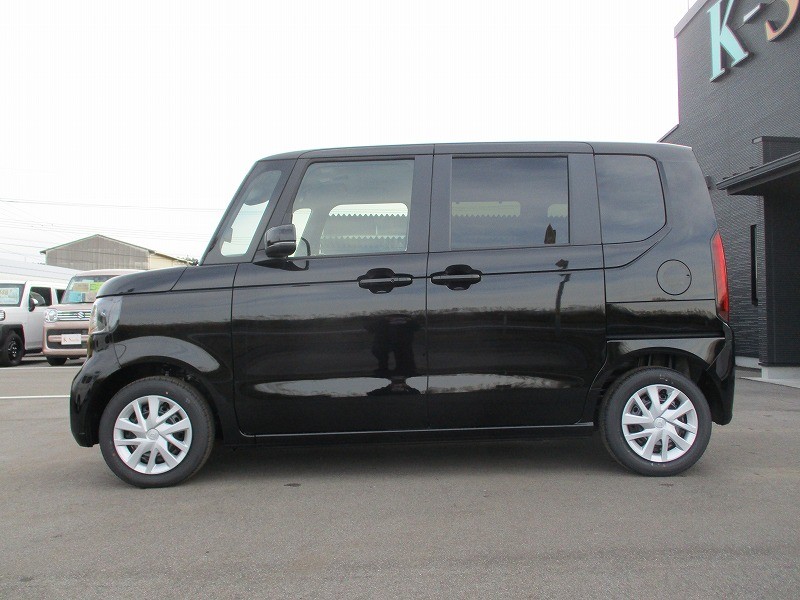 ホンダ N BOX 11枚目