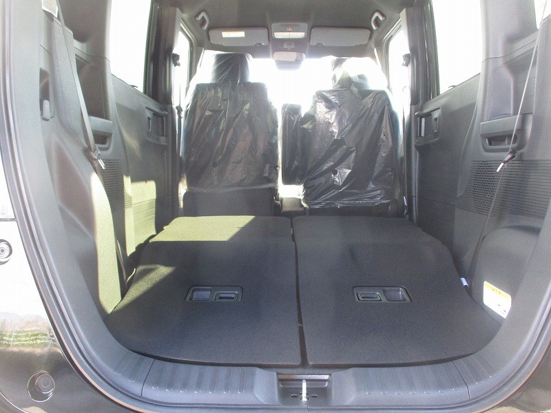 ホンダ N BOX 9枚目