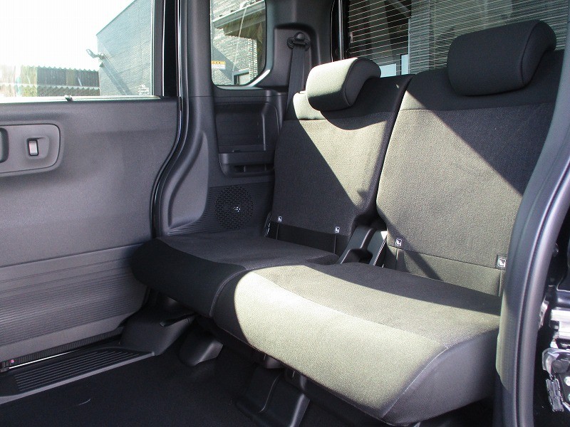 ホンダ N BOX 13枚目