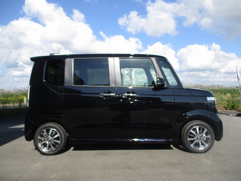 ホンダ N BOX 4枚目