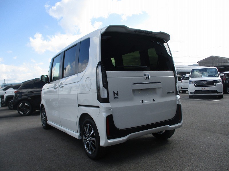 ホンダ N BOX 10枚目