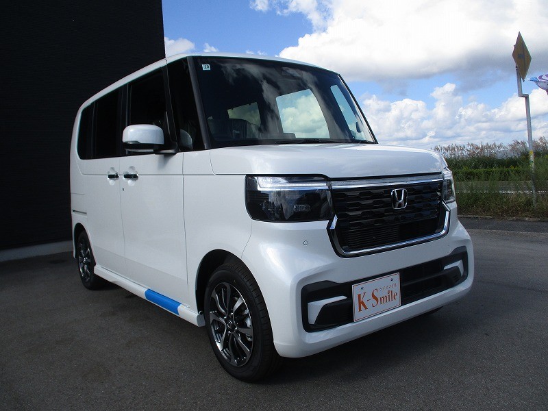 ホンダ N BOX 3枚目