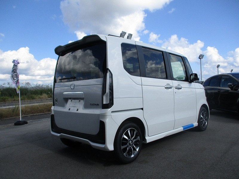 ホンダ N BOX 5枚目