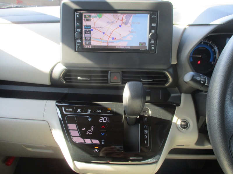 ニッサン ルークス 14枚目