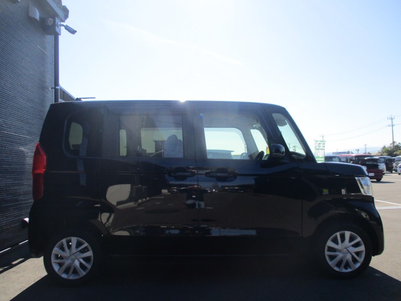 ホンダ N BOX 3枚目