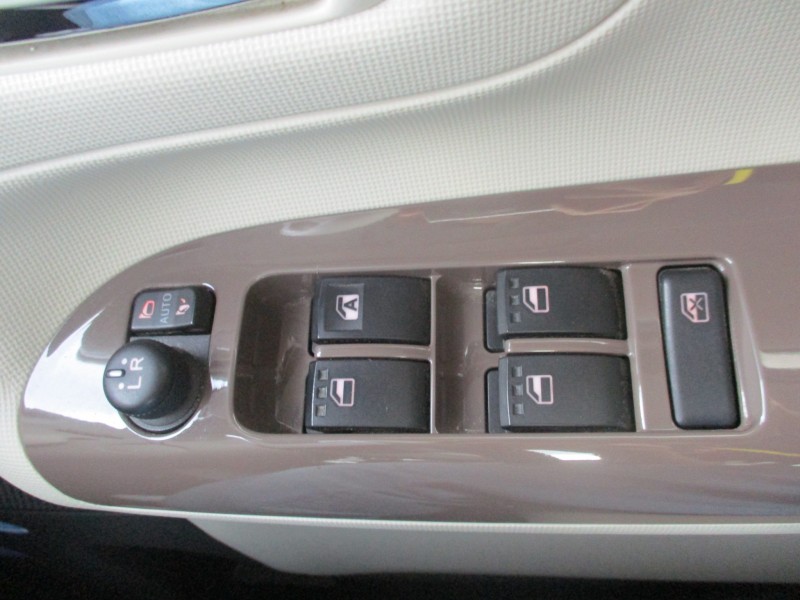 ダイハツ ムーヴキャンバス 16枚目