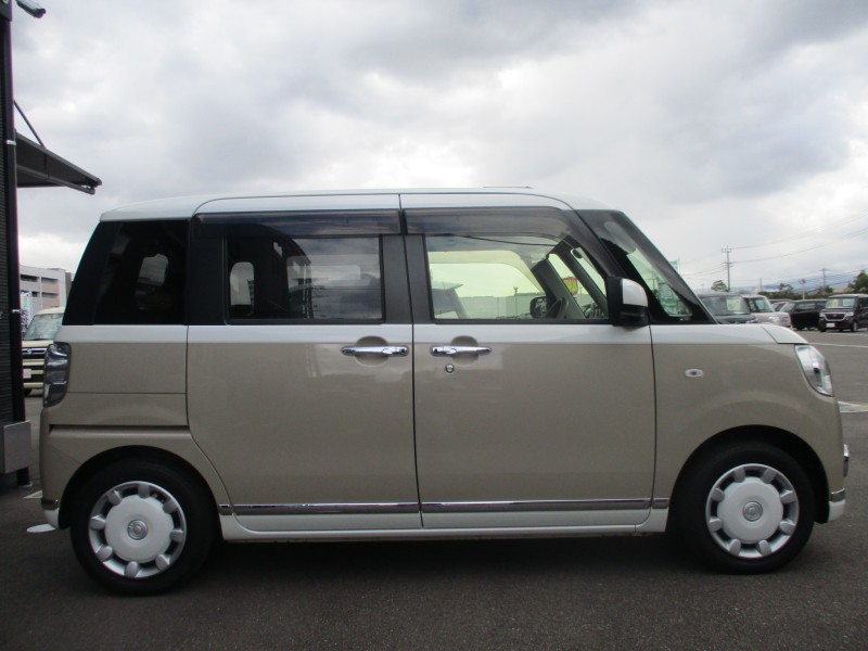 ダイハツ ムーヴキャンバス 3枚目