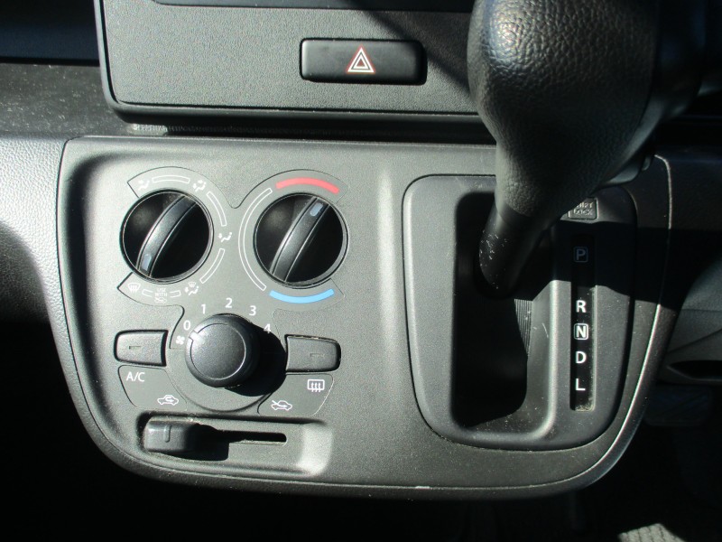 スズキ ワゴンR 18枚目