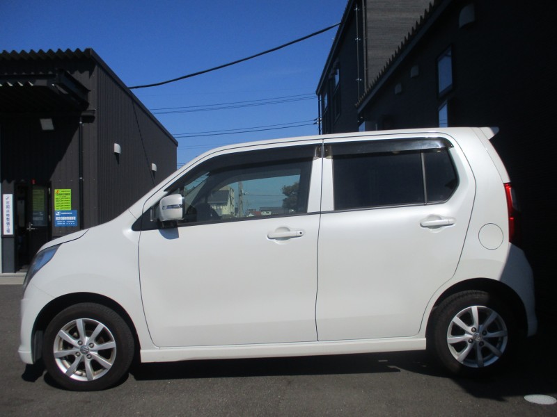 スズキ ワゴンR 4枚目
