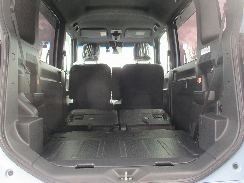 ダイハツ ウェイク 8枚目