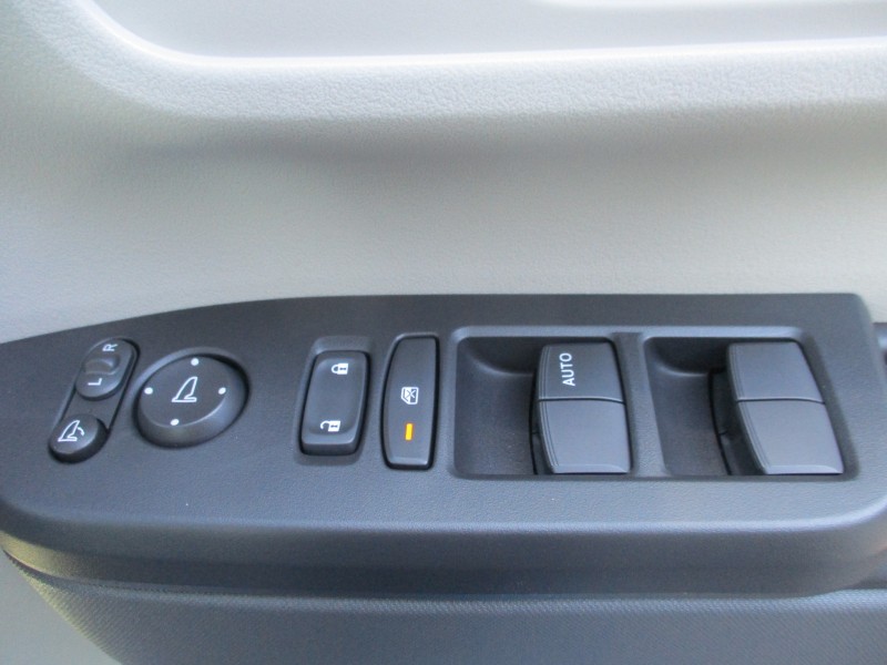 ホンダ N BOX 12枚目