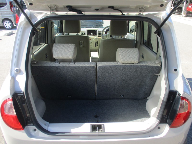 スズキ アルトラパン 7枚目