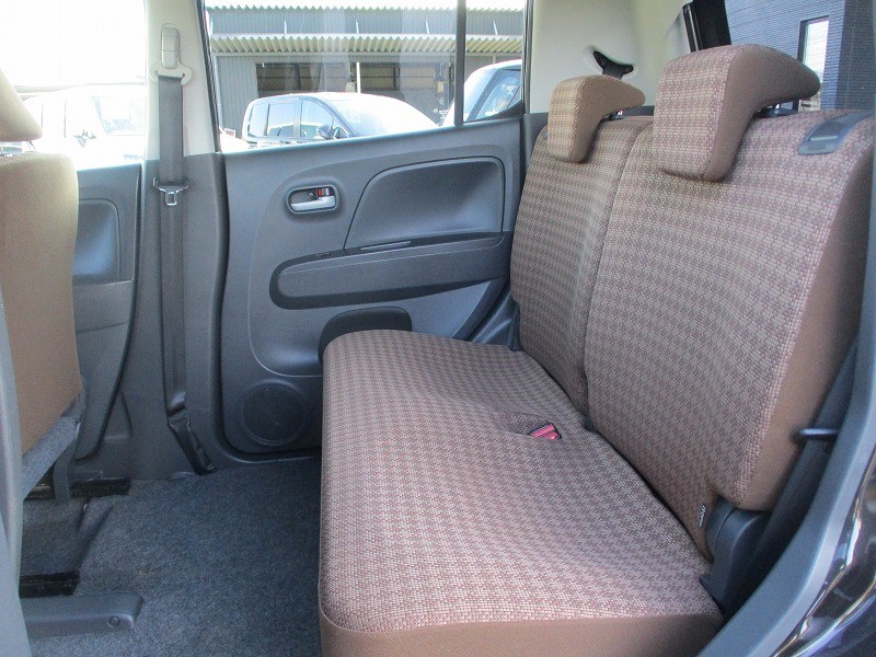 ニッサン モコ 12枚目