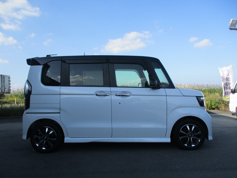 ホンダ N BOX 4枚目