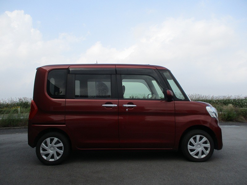 ダイハツ タント 4枚目