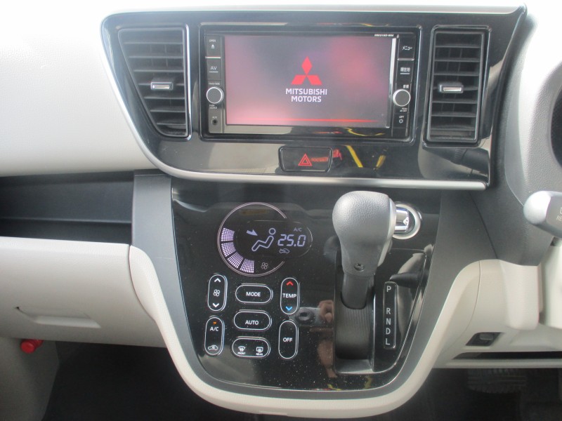 三菱 eKスペース 12枚目