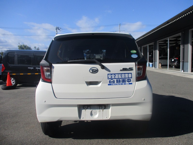 ダイハツ ミライース 5枚目