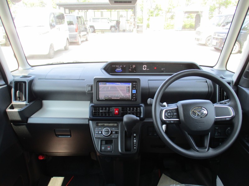 ダイハツ タント 11枚目