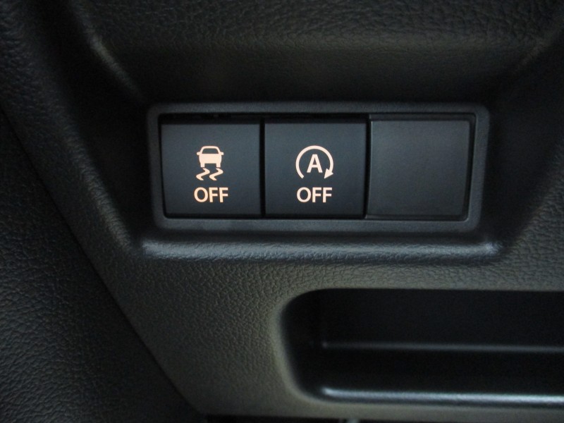 スズキ スペーシア 14枚目