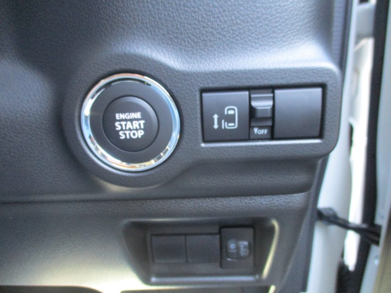 スズキ スペーシア 11枚目