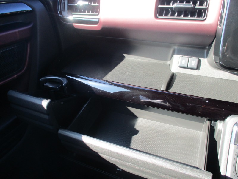 スズキ スペーシア 15枚目