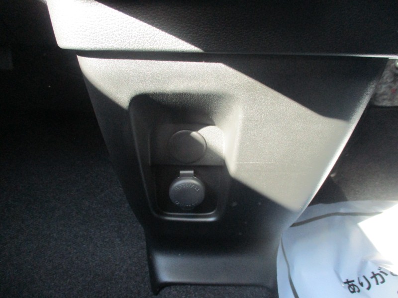 スズキ スペーシア 18枚目