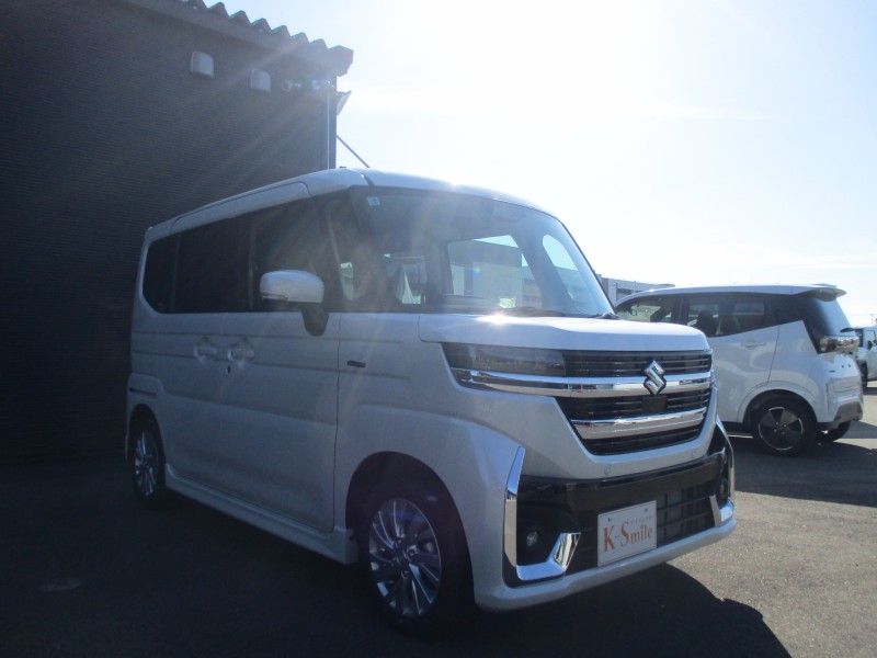 スズキ スペーシア 2枚目