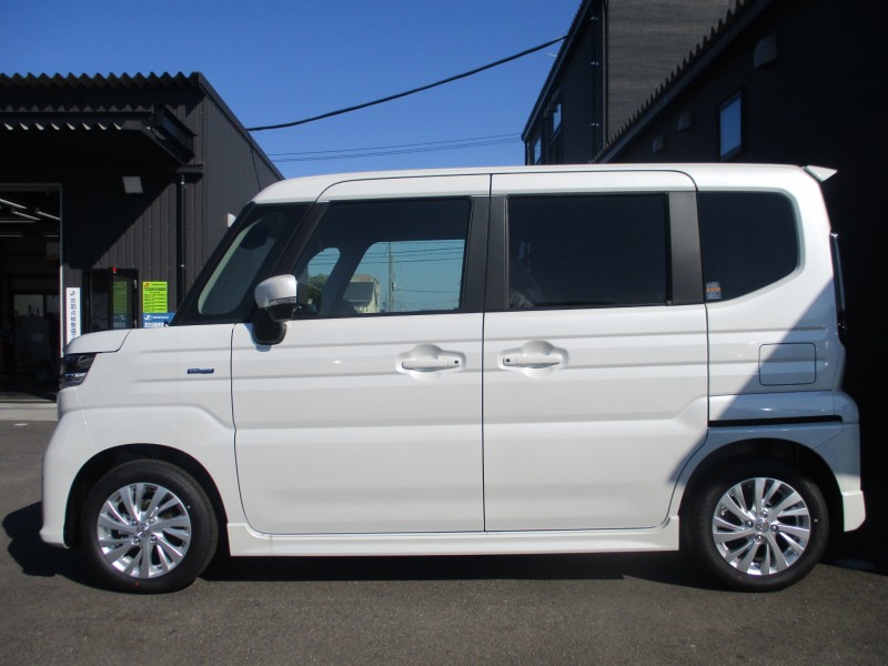 スズキ スペーシア 4枚目