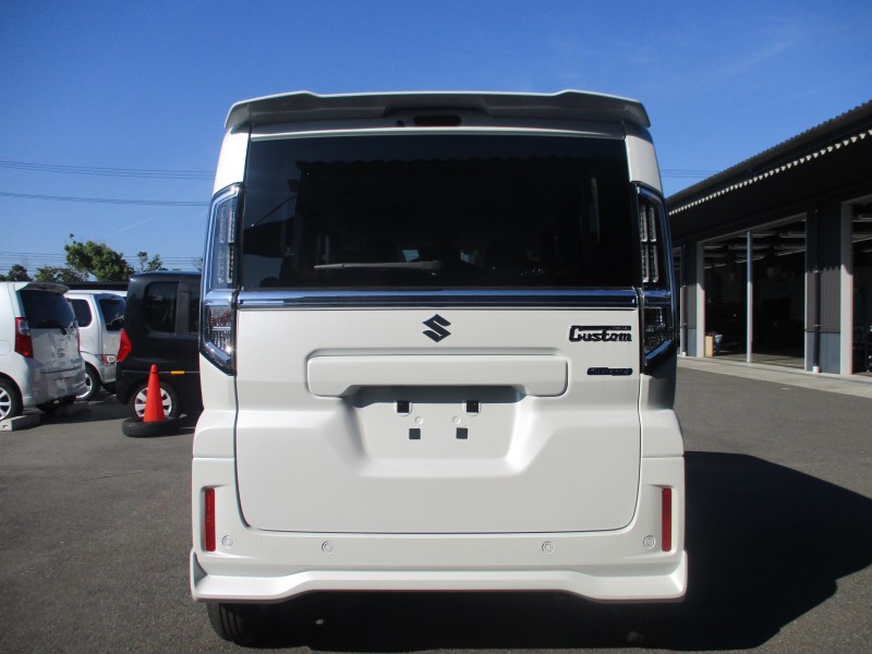 スズキ スペーシア 5枚目