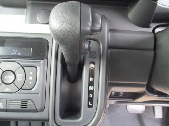 スズキ スペーシア 16枚目