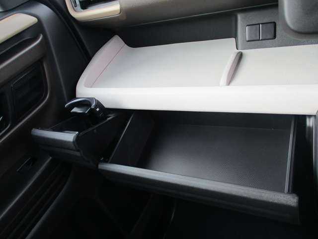 スズキ スペーシア 19枚目