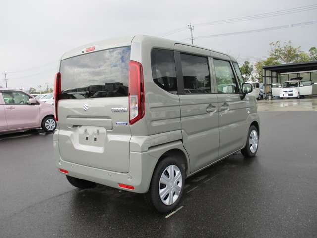 スズキ スペーシア 4枚目