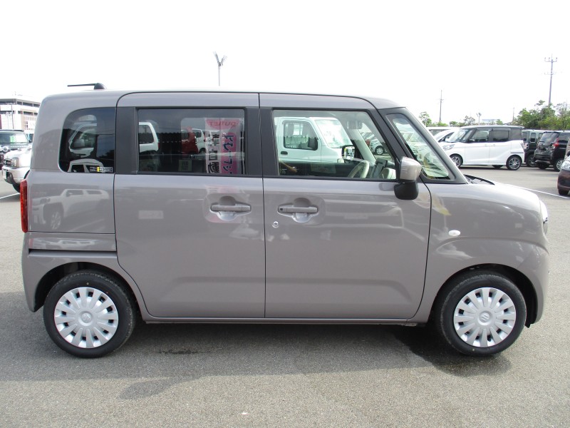 スズキ ワゴンRスマイル 3枚目