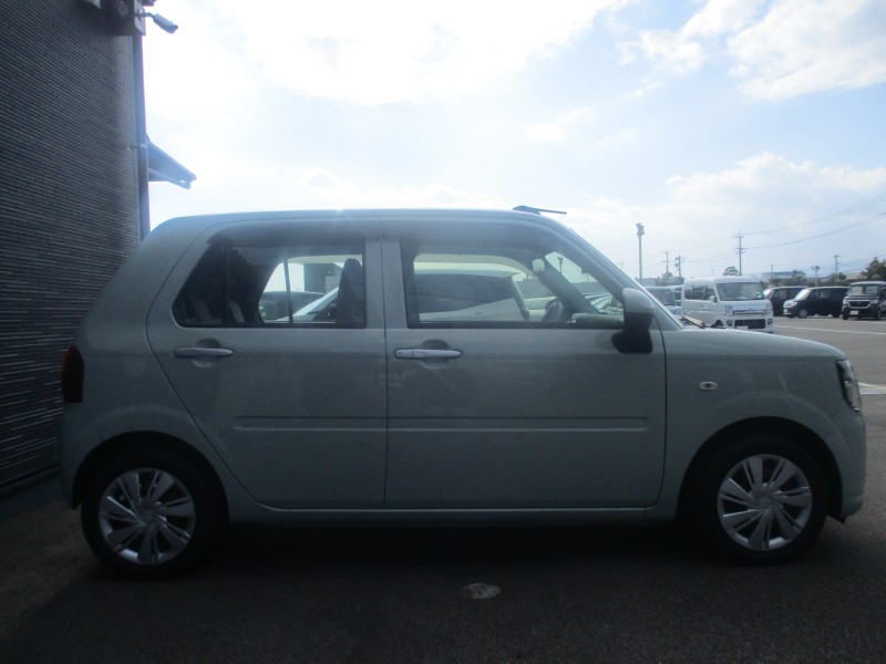 ダイハツ ミラトコット 3枚目