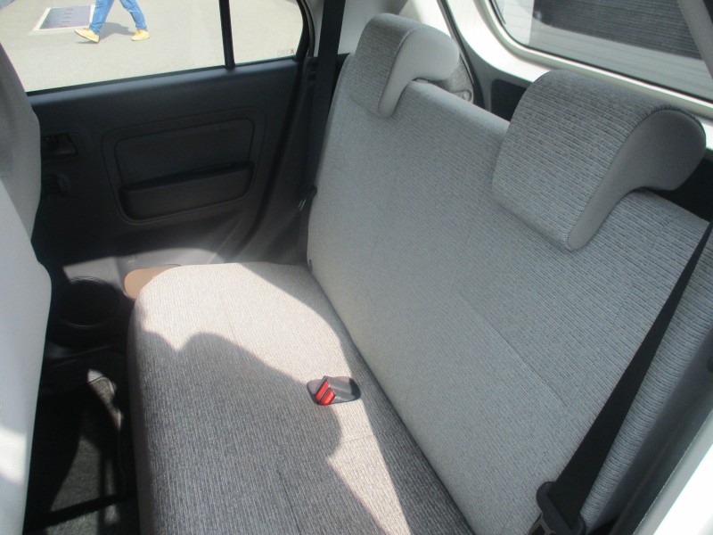 ダイハツ ミラトコット 8枚目