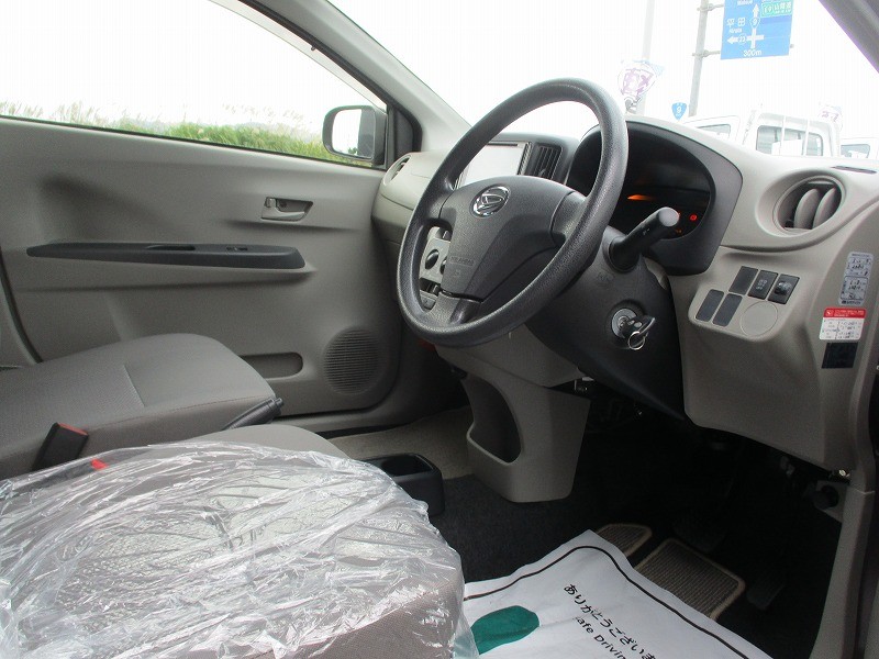 ダイハツ ミライース 14枚目