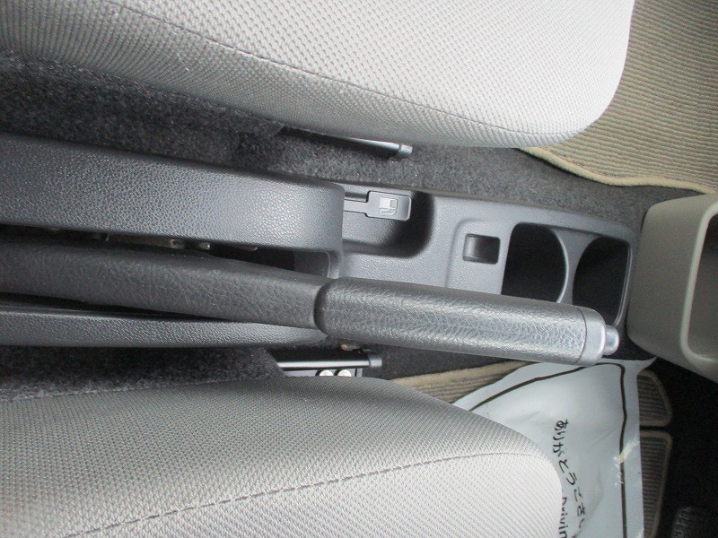 ダイハツ ミライース 15枚目