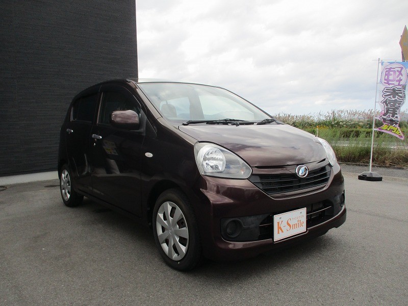 ダイハツ ミライース 3枚目