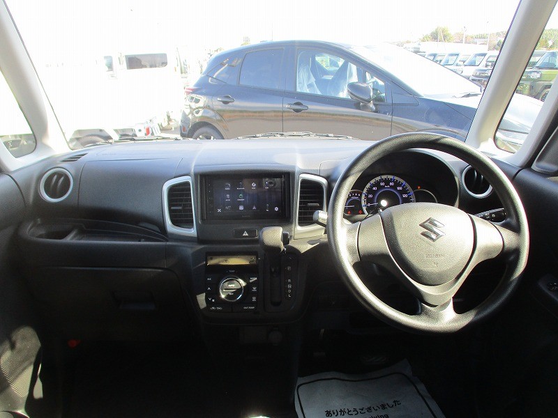 スズキ スペーシア 13枚目