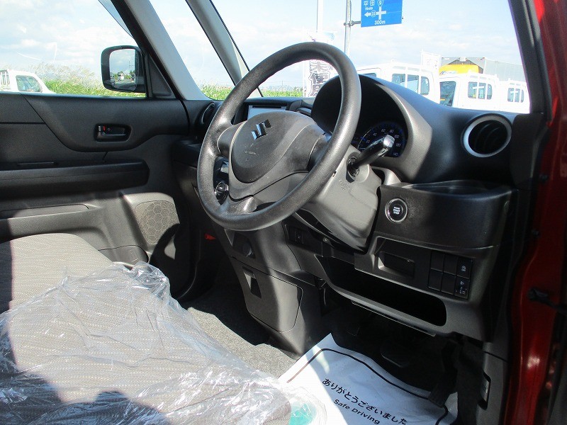 スズキ スペーシア 14枚目