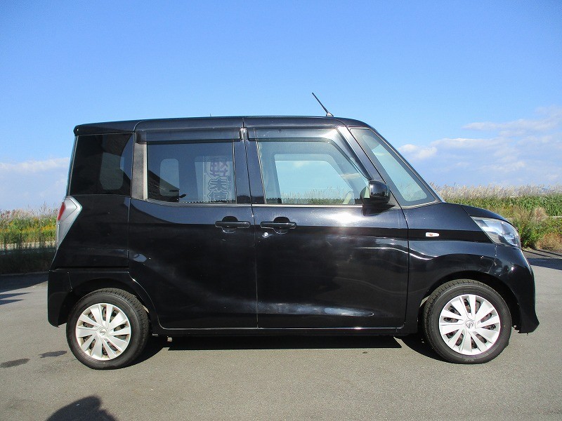 ニッサン デイズルークス 4枚目