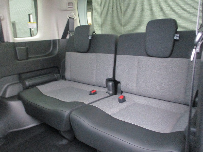 ホンダ フリード 13枚目