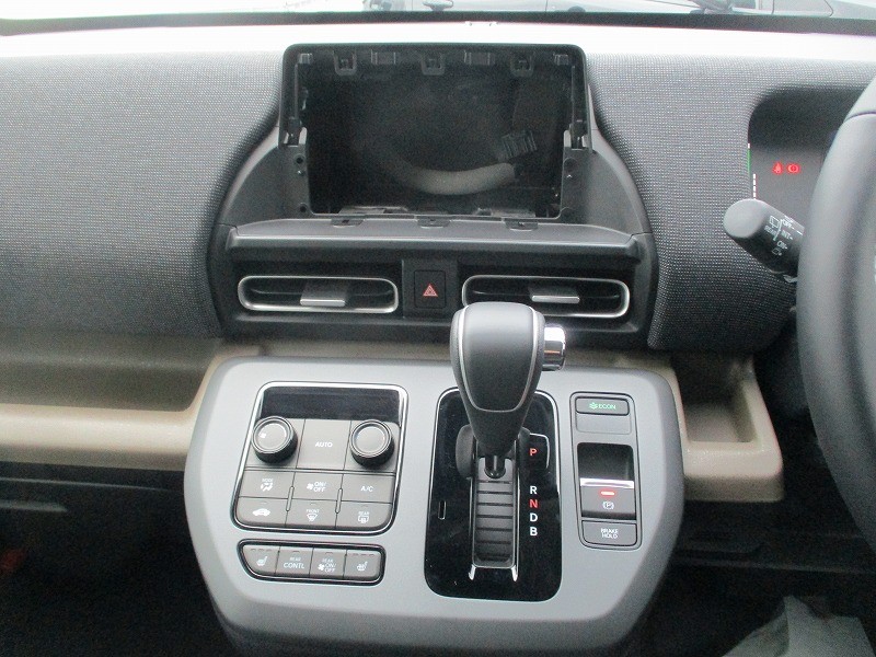 ホンダ フリード 16枚目