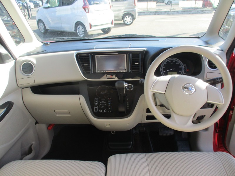 ニッサン デイズルークス 12枚目