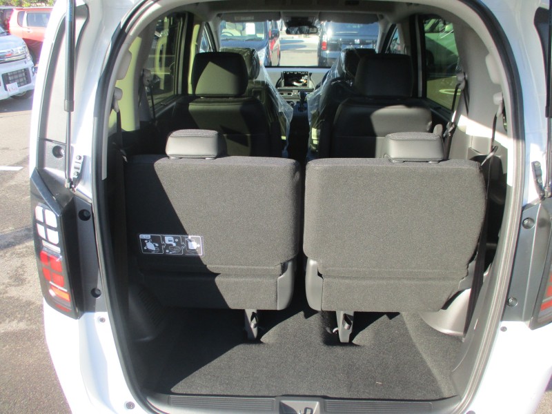 ホンダ フリード 12枚目