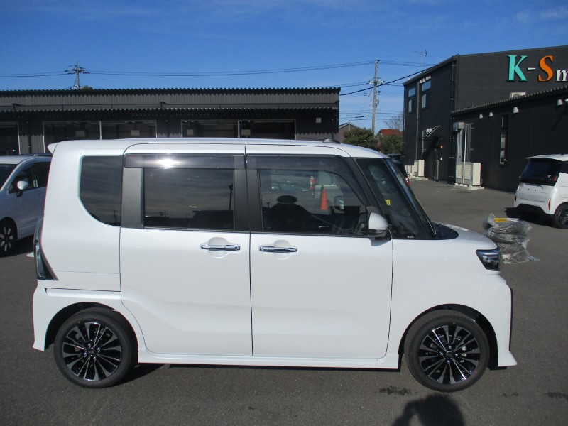 ダイハツ タント 3枚目