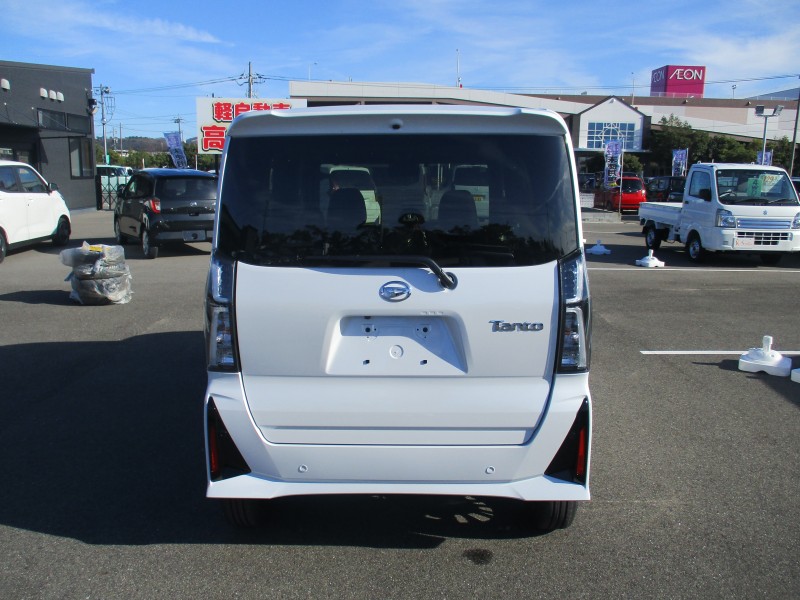 ダイハツ タント 5枚目