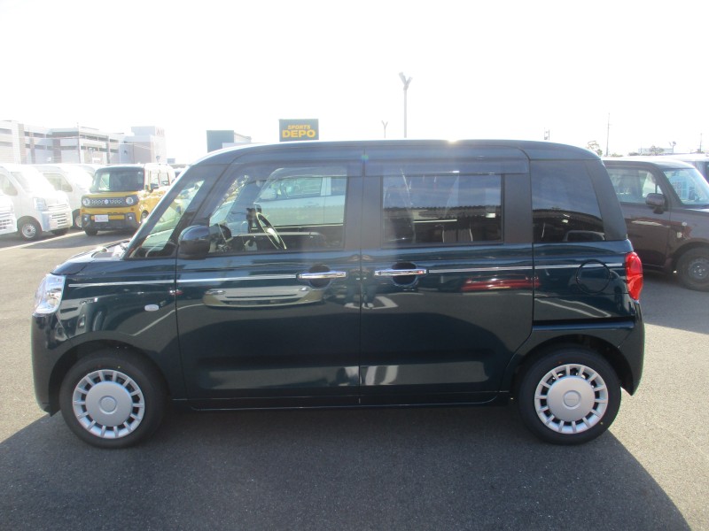 ダイハツ ムーヴキャンバス 7枚目