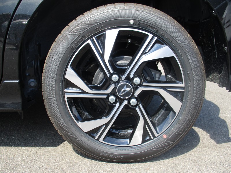 ダイハツ タント 5枚目